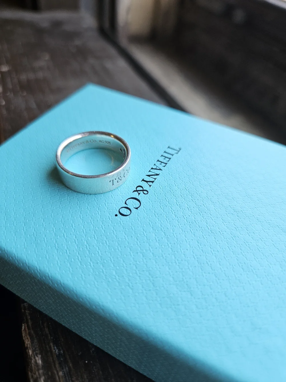 Tiffany & Co. Silver Keyhole Accent Band - Silver
